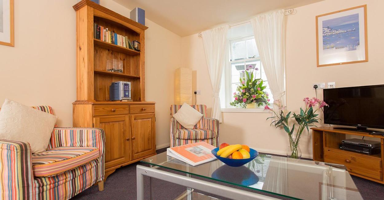 Discovery Accommodation Whitby Exterior foto