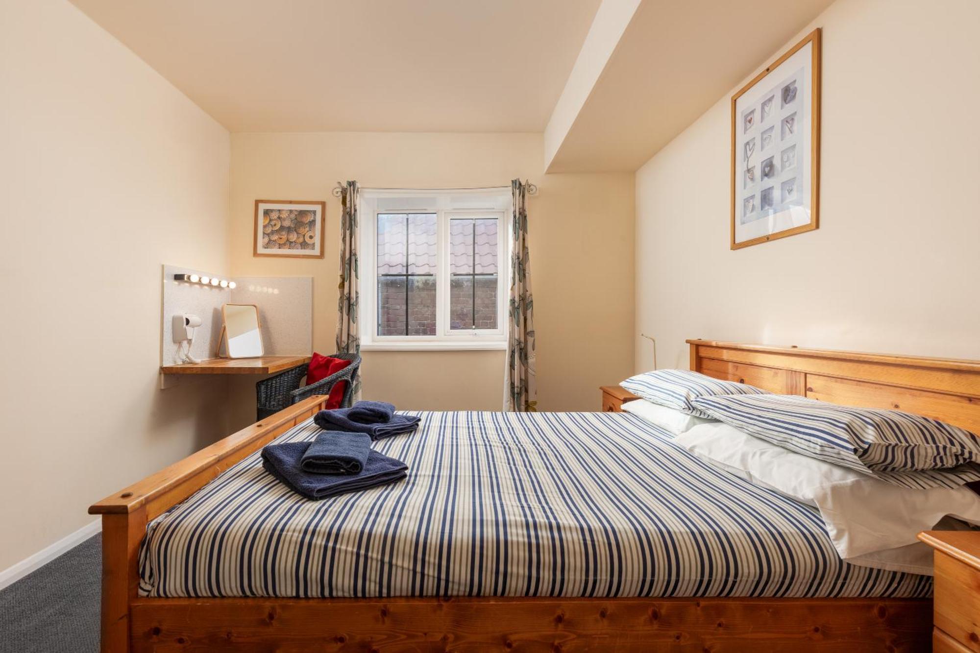 Discovery Accommodation Whitby Exterior foto