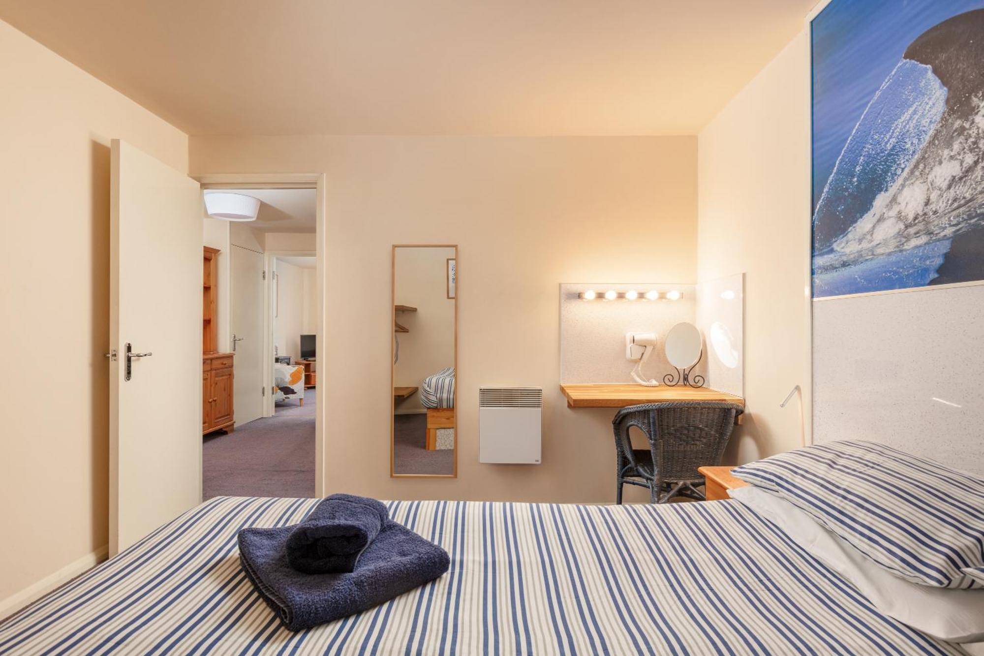 Discovery Accommodation Whitby Exterior foto
